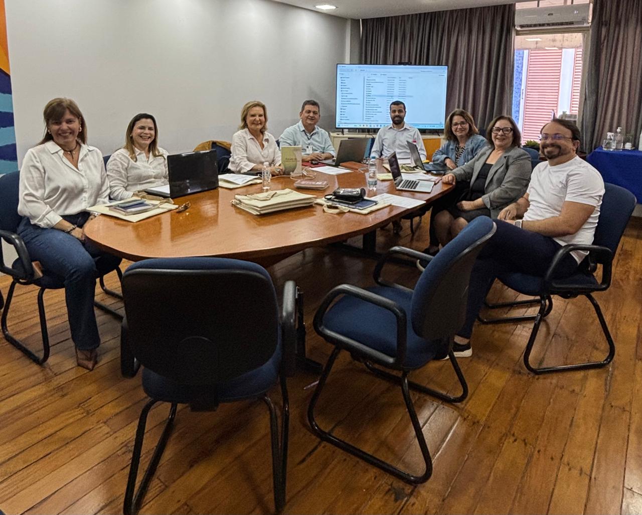 Rede Internacional de Pesquisadores Rede Internacional de Pesquisadores