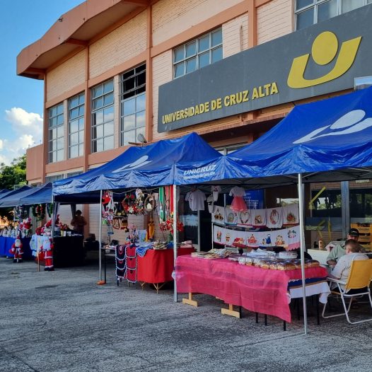 ARTESANATO NO CAMPUS