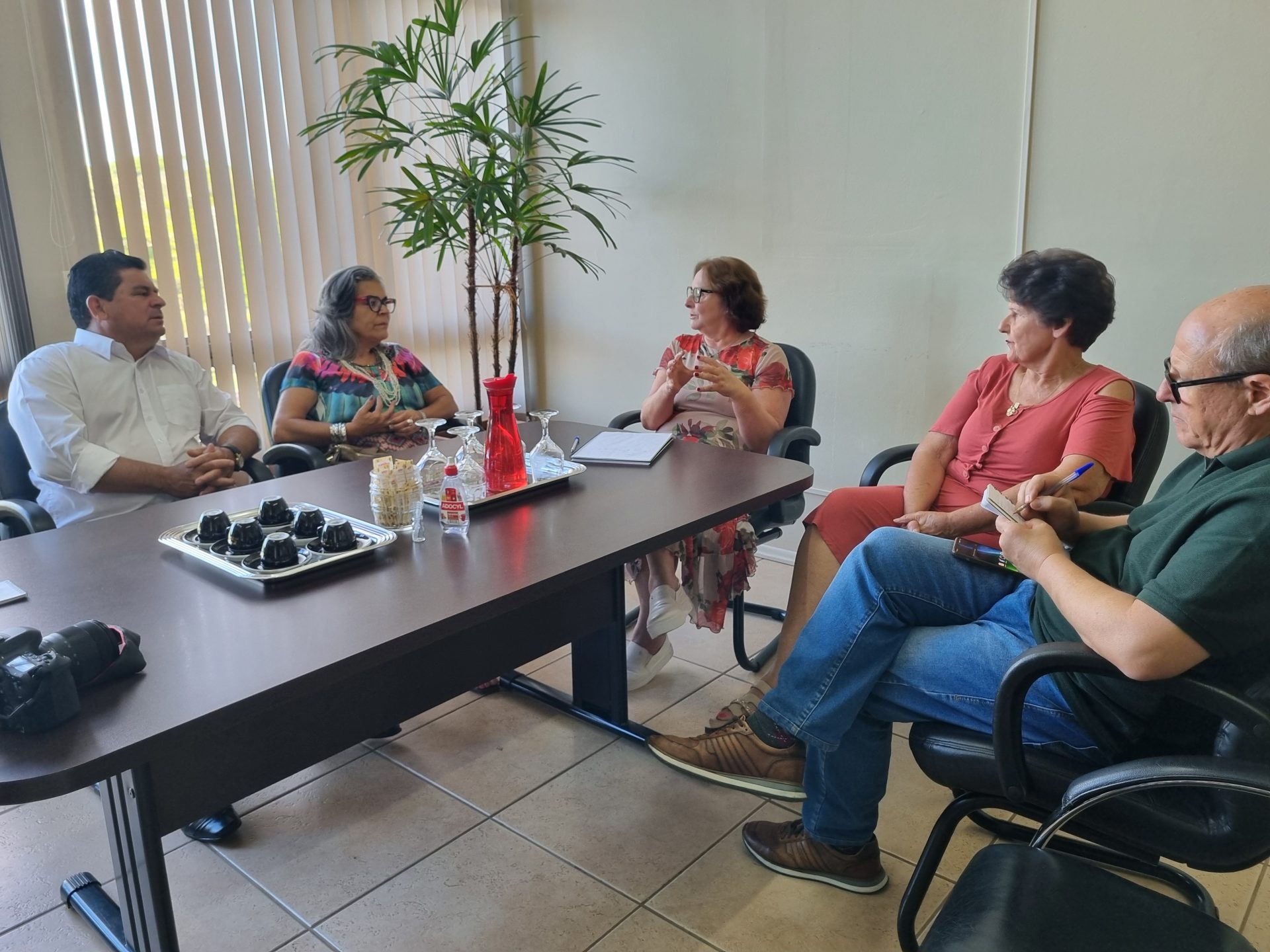 RELAÇÕES INSTITUCIONAIS