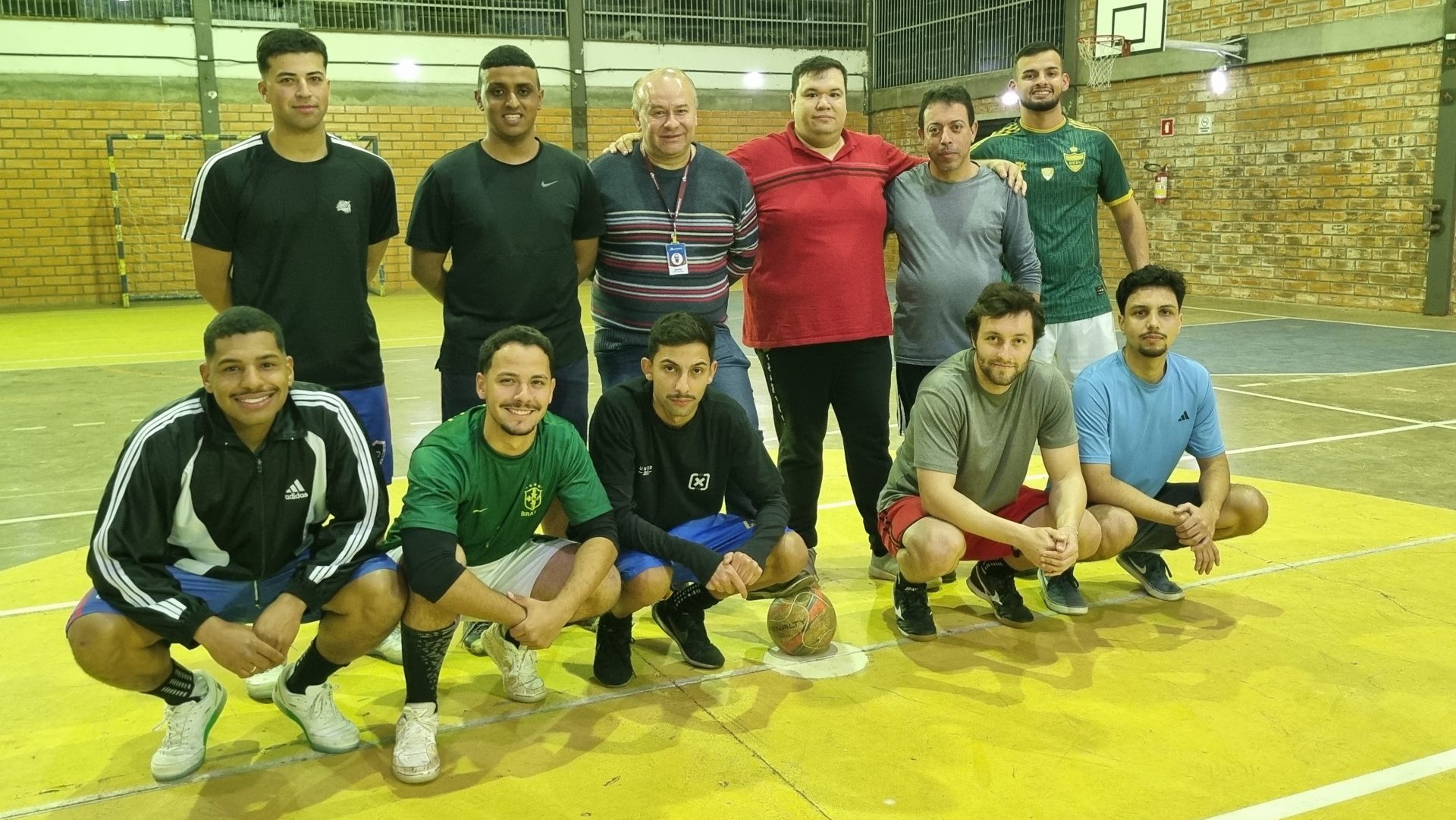 ESPORTE, TECNOLOGIA E DIVERSÃO ESPORTE, TECNOLOGIA E DIVERSÃO