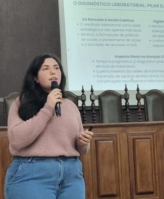 EGRESSA DE BIOMEDICINA FEZ PALESTRA