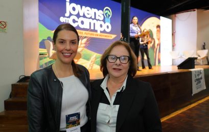 REITORA PRESENTE NO 11º JOVENS EM CAMPO
